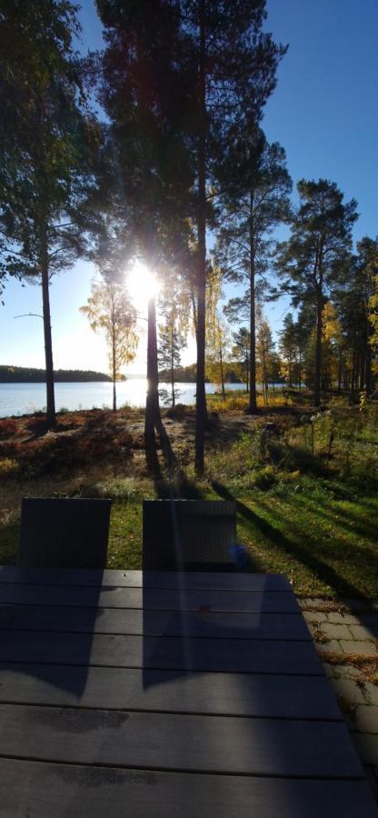 Lakeside Log Cabin Fraemby Udde Falun Exterior foto