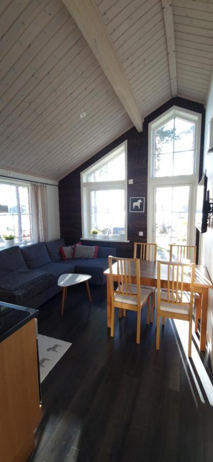 Lakeside Log Cabin Fraemby Udde Falun Exterior foto